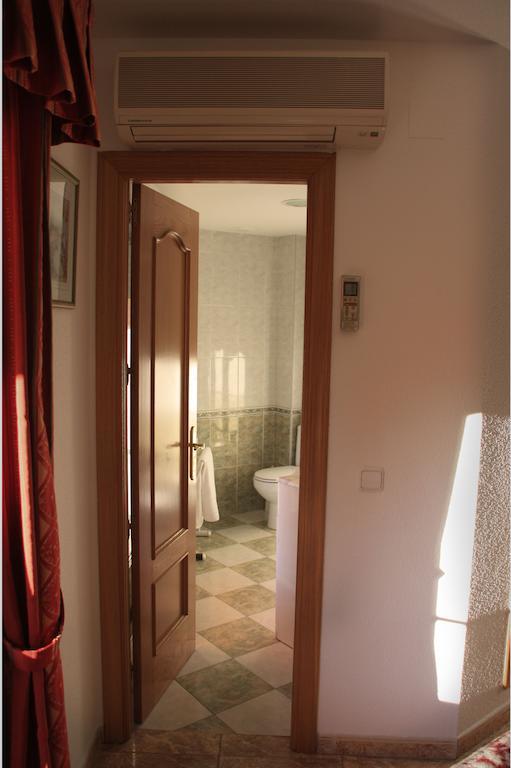 Hostal Gonzalez Guadarrama Cameră foto