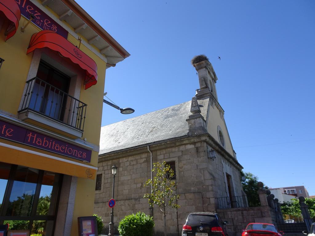 Hostal Gonzalez Guadarrama Exterior foto