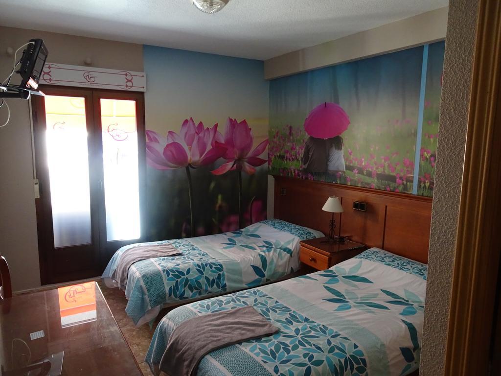 Hostal Gonzalez Guadarrama Exterior foto
